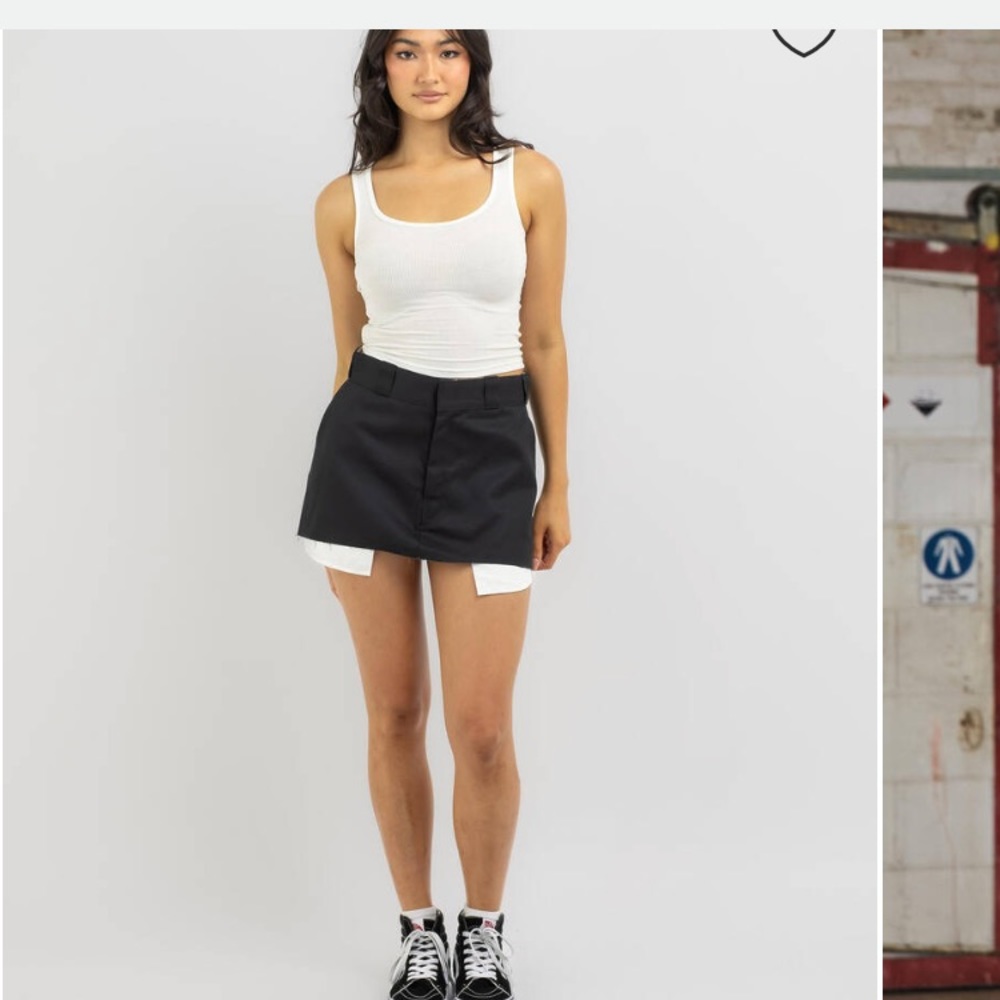 Dickies mini skirt